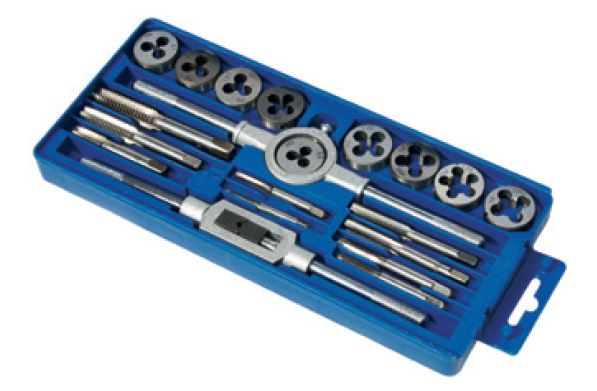 Jgo.20 pzas de machos y terrajas,C.metal"ECEF" R.1120